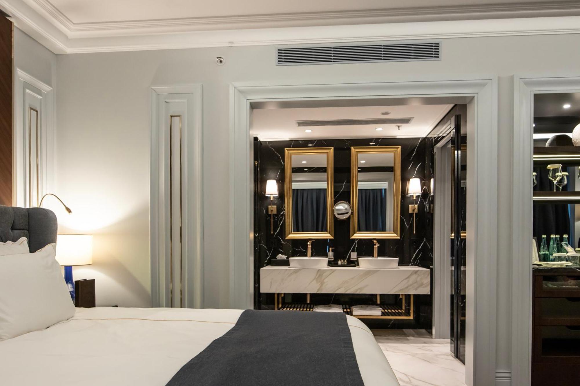 Xheko Imperial Luxury &